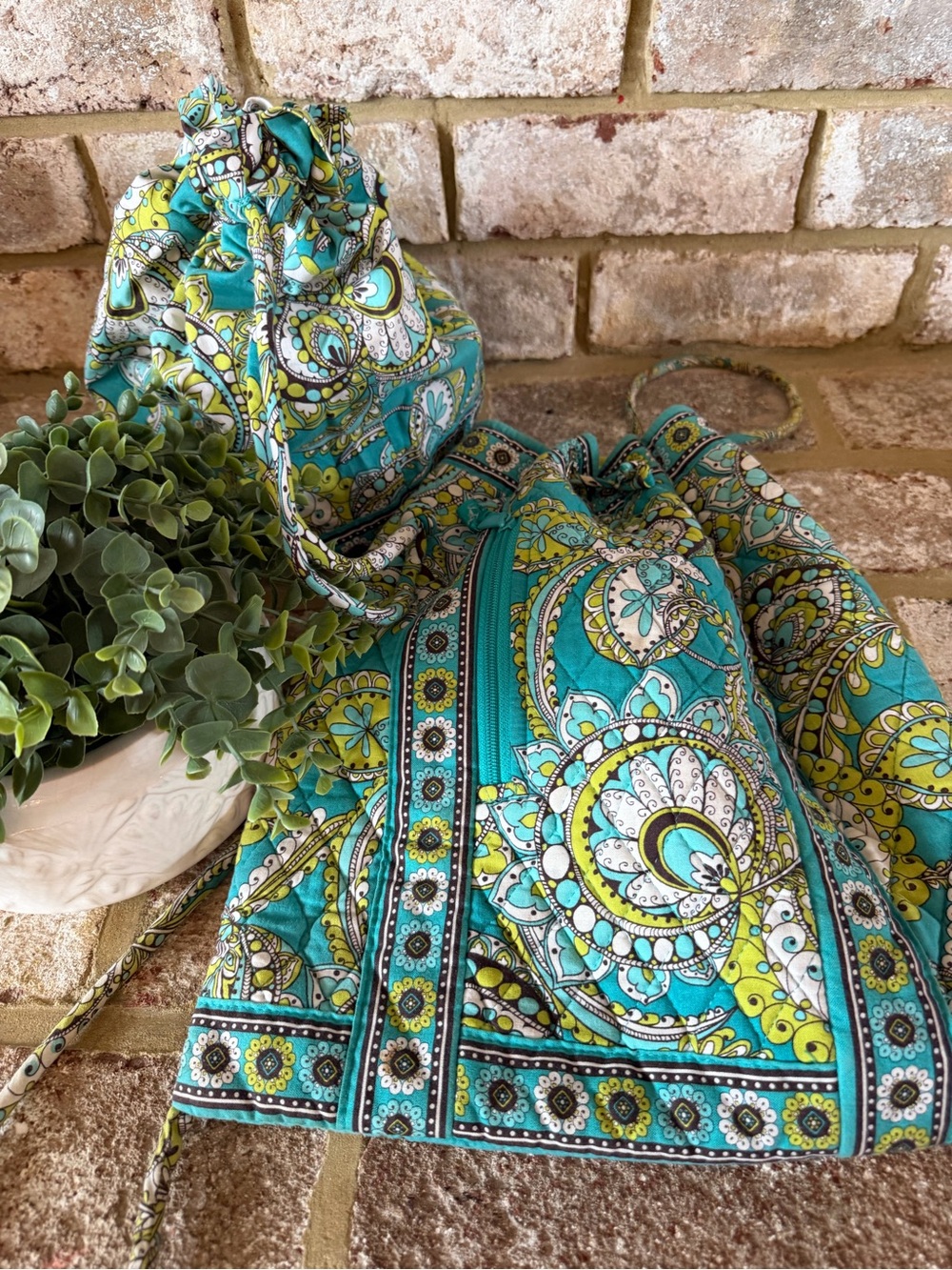 Vera Bradley | BUNDLE | Turquoise Paisley Drawstring Backpack & Travel Cosmetic